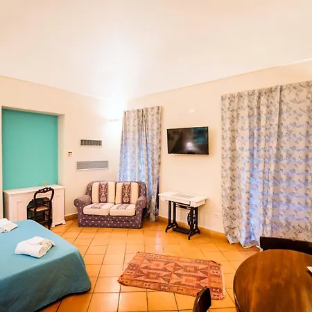 Bed & Breakfast Yourhome - Casa Cafiero Meta