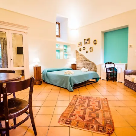 Yourhome - Casa Cafiero Bed & Breakfast