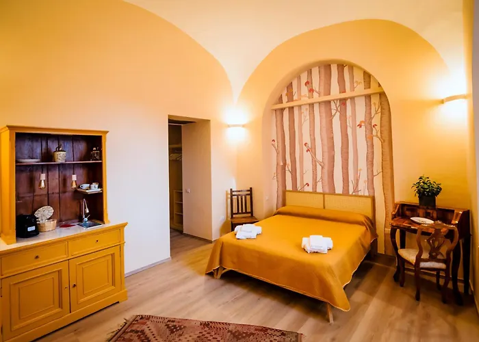 Oda ve Kahvaltı Yourhome - Casa Cafiero 3*
